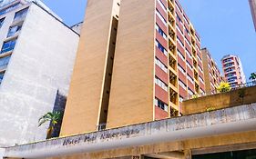 Hotel Pan Americano